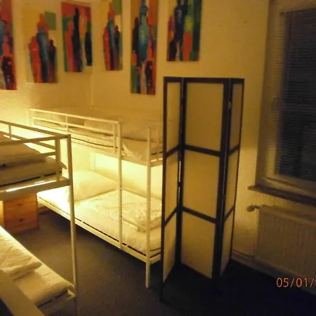 Im Steinatal - 2 Separate In Einem Ferienhaus - 16 Personen